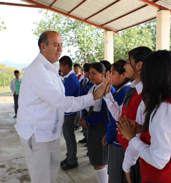Fortalecen educación en Huejutla con inversión superior a 24 mdp