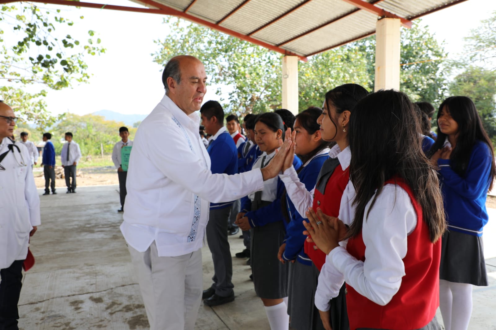 Fortalecen educación en Huejutla con inversión superior a 24 mdp