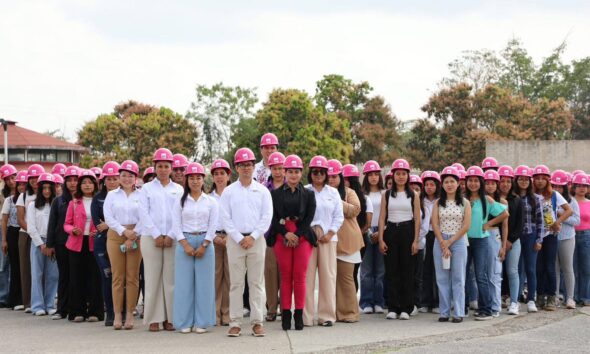 UTHH fortalece vínculos con el sector de la construcción