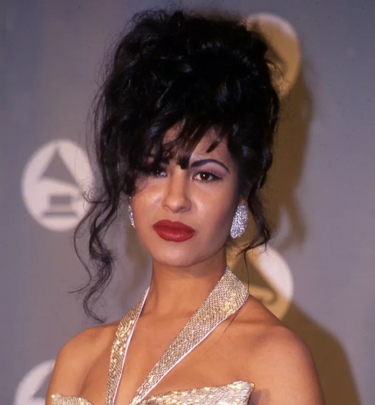 Familia de Selena Quintanilla demanda a Shein por usar la imagen de la cantante sin permiso