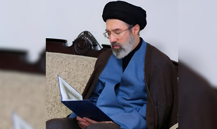 Mójtaba Jamenei es nombrado líder supremo de Irán