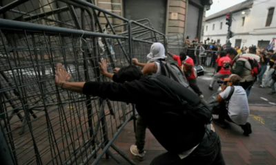 Protestan en Ecuador contra aumento de jornada laboral