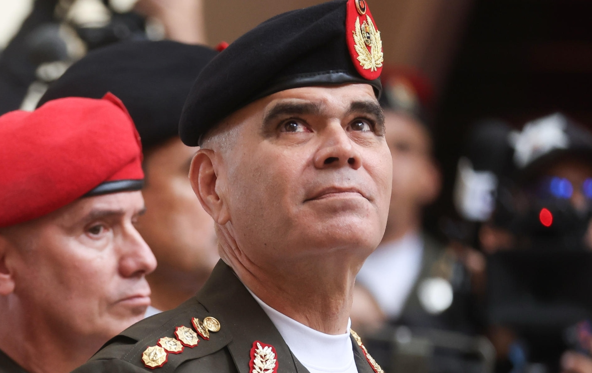 Quién es Vladimir Padrino López, el militar incondicional a Maduro