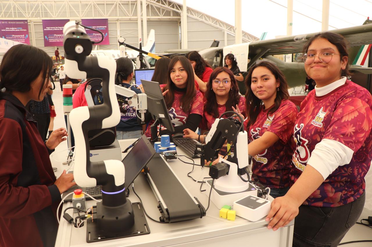 Investigadoras y estudiantes de la UPT impulsan la ciencia y la innovación