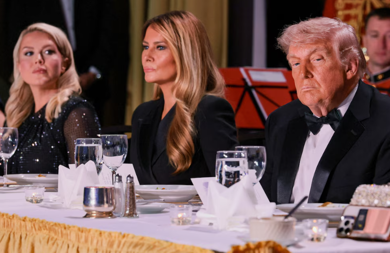 Disparos interrumpen cena de corresponsales y obligan a evacuar a Donald Trump