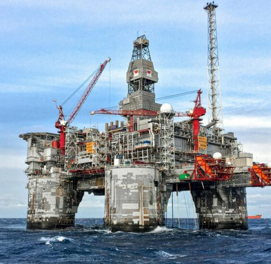 EAU se retira de la OPEP en medio de tensiones en el golfo Pérsico