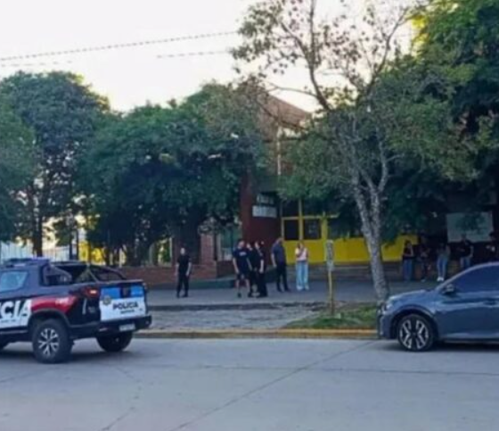 Ataque en escuela de Argentina deja un menor muerto y dos heridos