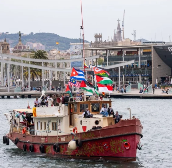 Flotilla humanitaria con 40 embarcaciones busca llevar ayuda a Gaza