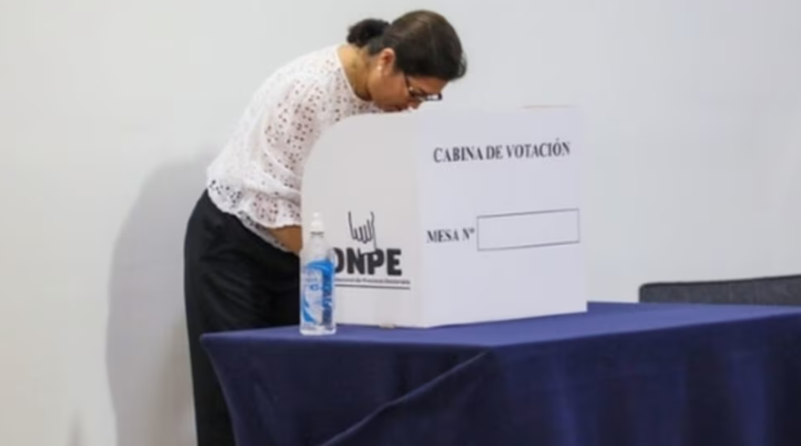 Perú celebrará elecciones presidenciales con récord de candidatos y retorno al Congreso bicameral