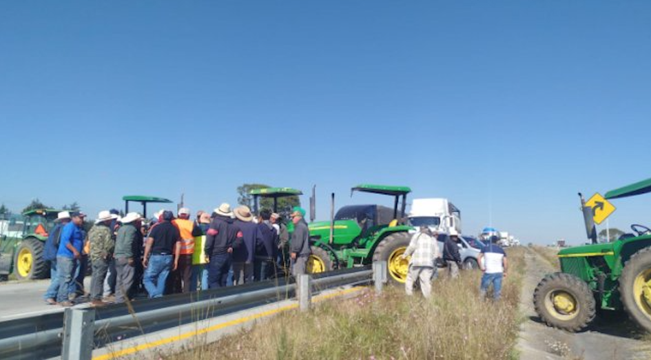 Refrenda Gobierno de México diálogo permanente con el sector agrícola y transportista