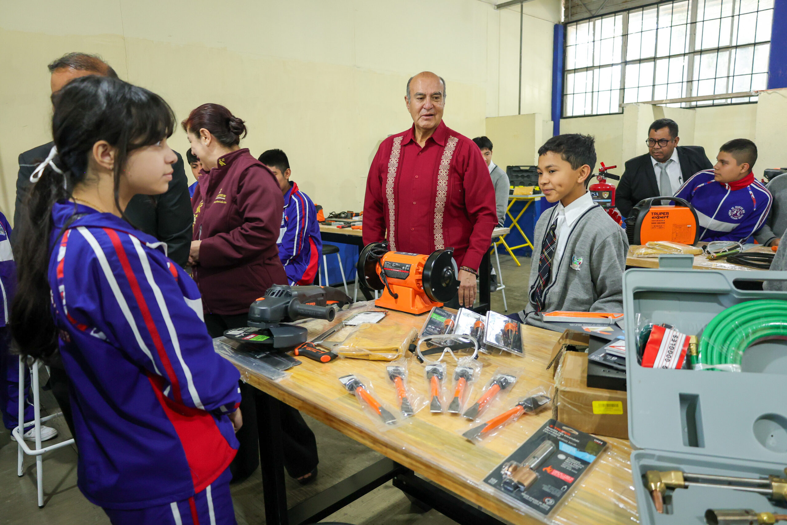 Impulsan educación en Tula con 6.4 mdp en obras y equipamiento