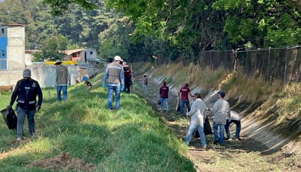 Semarnat realiza jornadas de limpieza para la recuperación de ríos y playas de Campeche, Hidalgo y Estado de México
