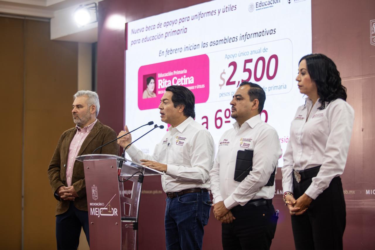 Beca Gertrudis Bocanegra fortalece permanencia universitaria en Michoacán