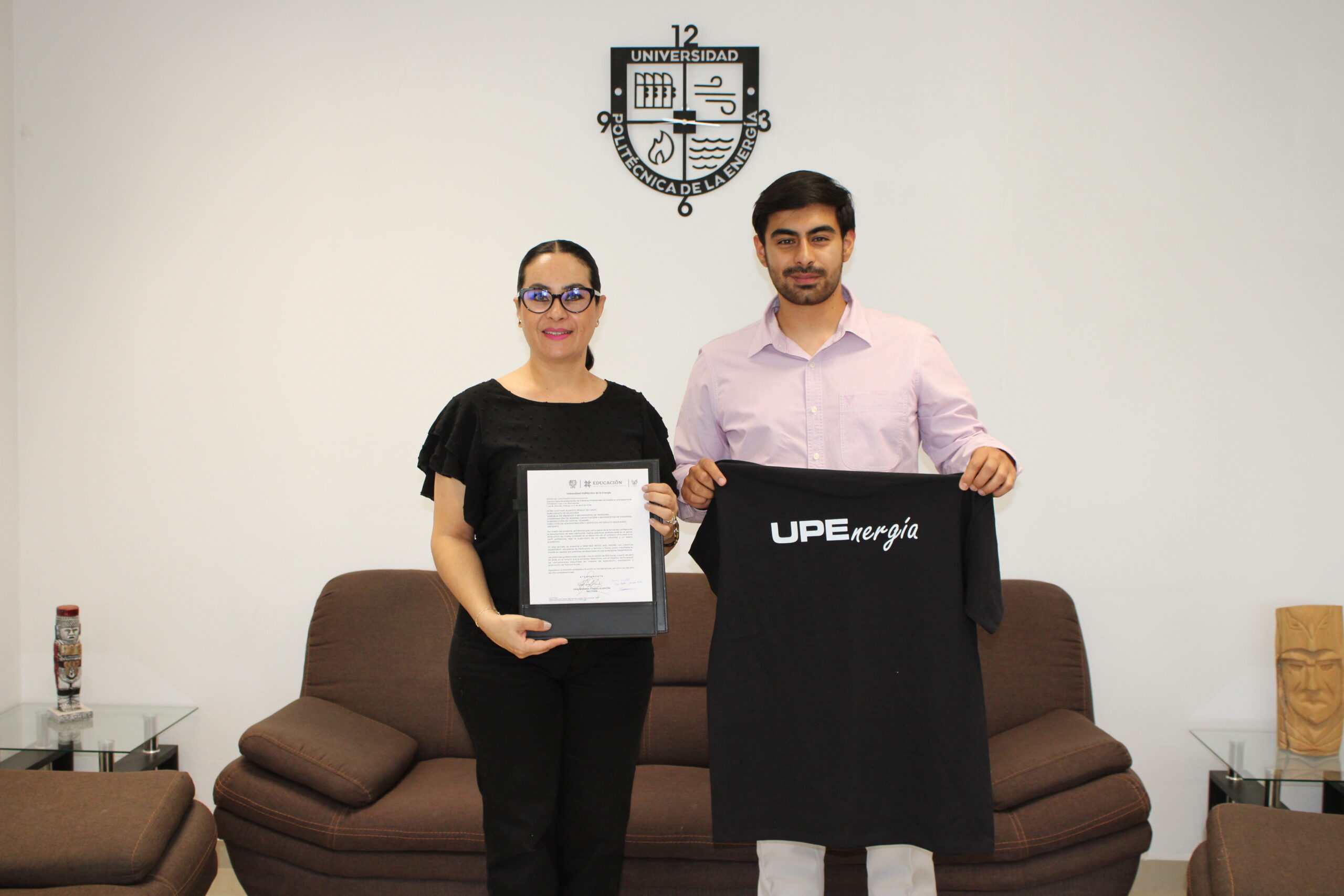Estudiante de la UPE se integra a operaciones estratégicas de PEMEX