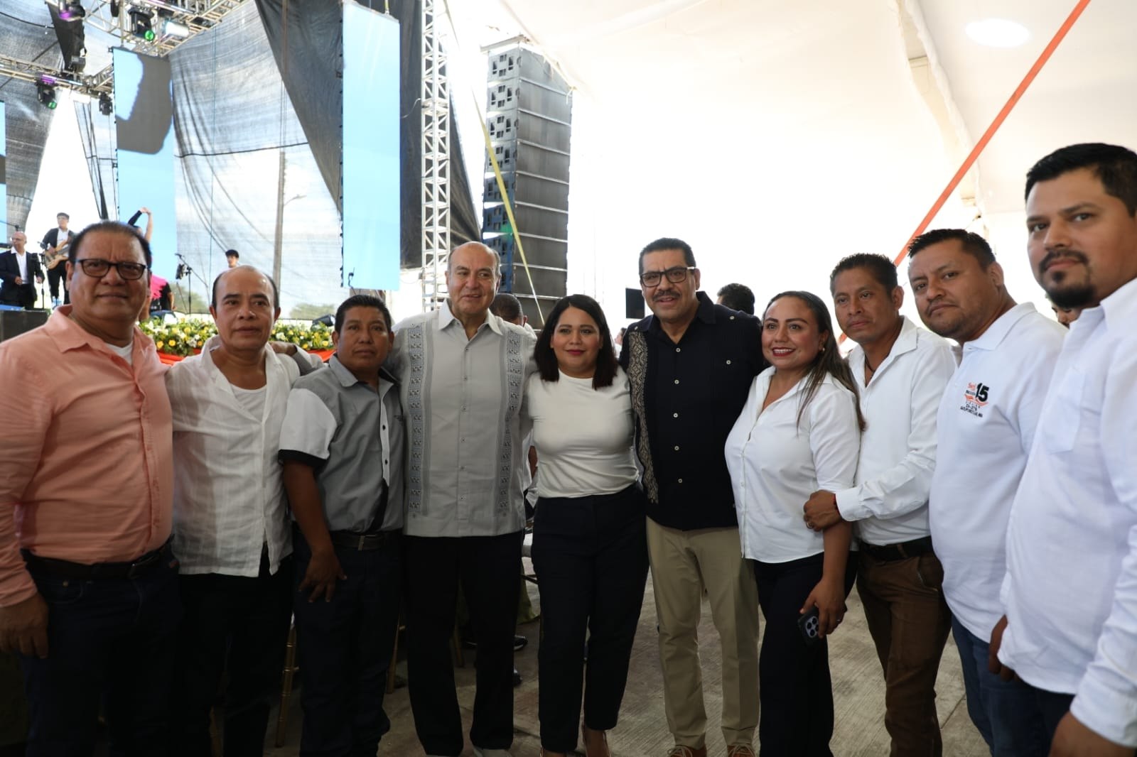 Celebran a maestras y maestros de la Huasteca hidalguense