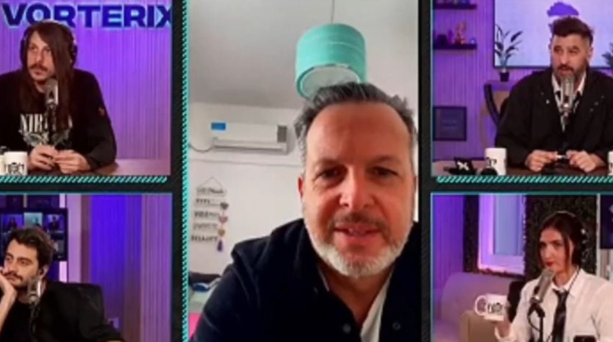 Confunden a un urólogo con un ufólogo en plena entrevista y se vuelve viral