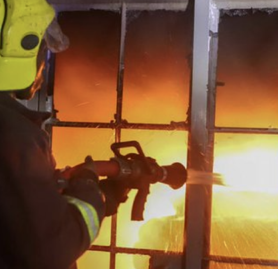 Incendio en internado de Kenia deja al menos 16 estudiantes fallecidas y decenas de heridas