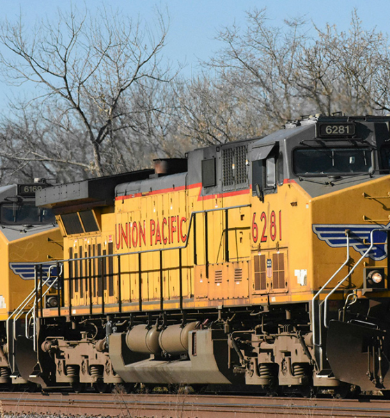 Investigan hallazgo de seis personas sin vida dentro de vagón de tren en Texas