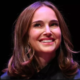 Natalie Portman comparte su primera foto embarazada desde París