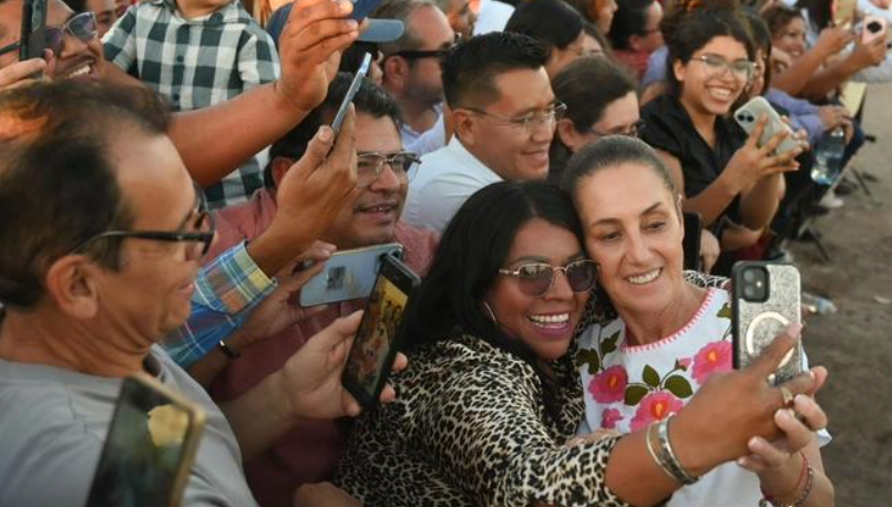 Sheinbaum entrega Pensiones Mujeres Bienestar en Sonora