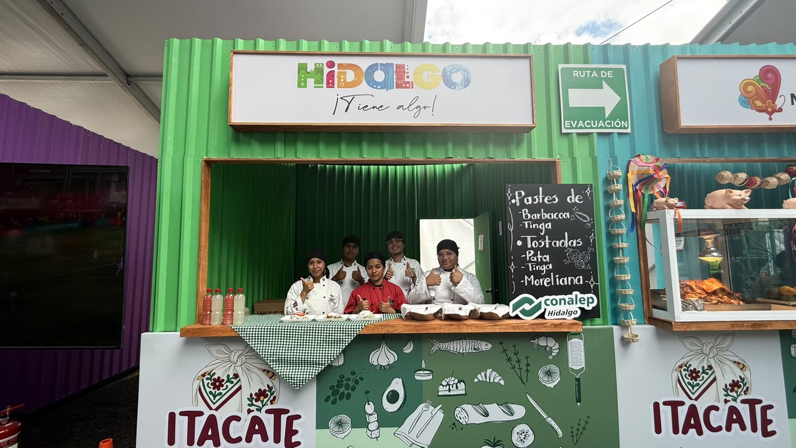 Llevan estudiantes de CONALEP sabores de Hidalgo a muestra gastronómica nacional