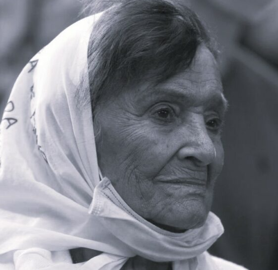 Fallece Taty Almeida, histórica defensora de los derechos humanos y referente de las Madres de Plaza de Mayo