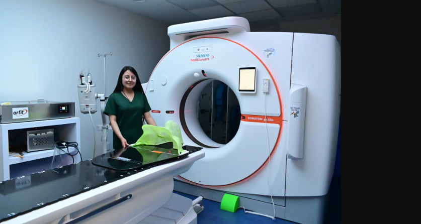 INCan fortalece la atención oncológica con tecnología de última generación para radioterapia de alta precisión