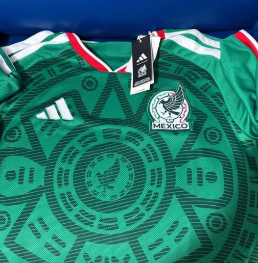 Jersey de la Selección Mexicana destaca entre los más vendidos del Mundial