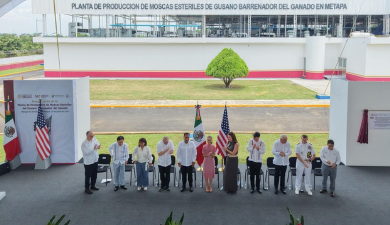 México y Estados Unidos fortalecen la sanidad animal con nueva planta para combatir el gusano barrenador del ganado