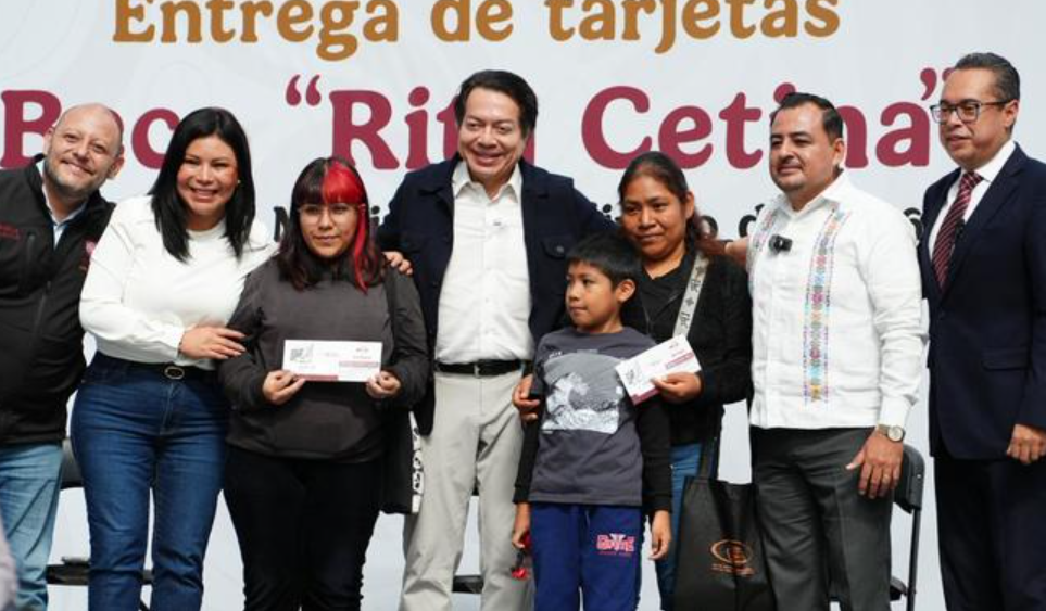 Programa Nacional de Becas beneficiará a 22.8 millones de estudiantes con inversión histórica de 178 mil millones de pesos