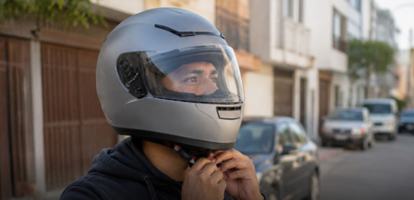 Promueve STCONAPRA uso de casco certificado para prevenir lesiones graves en motociclistas