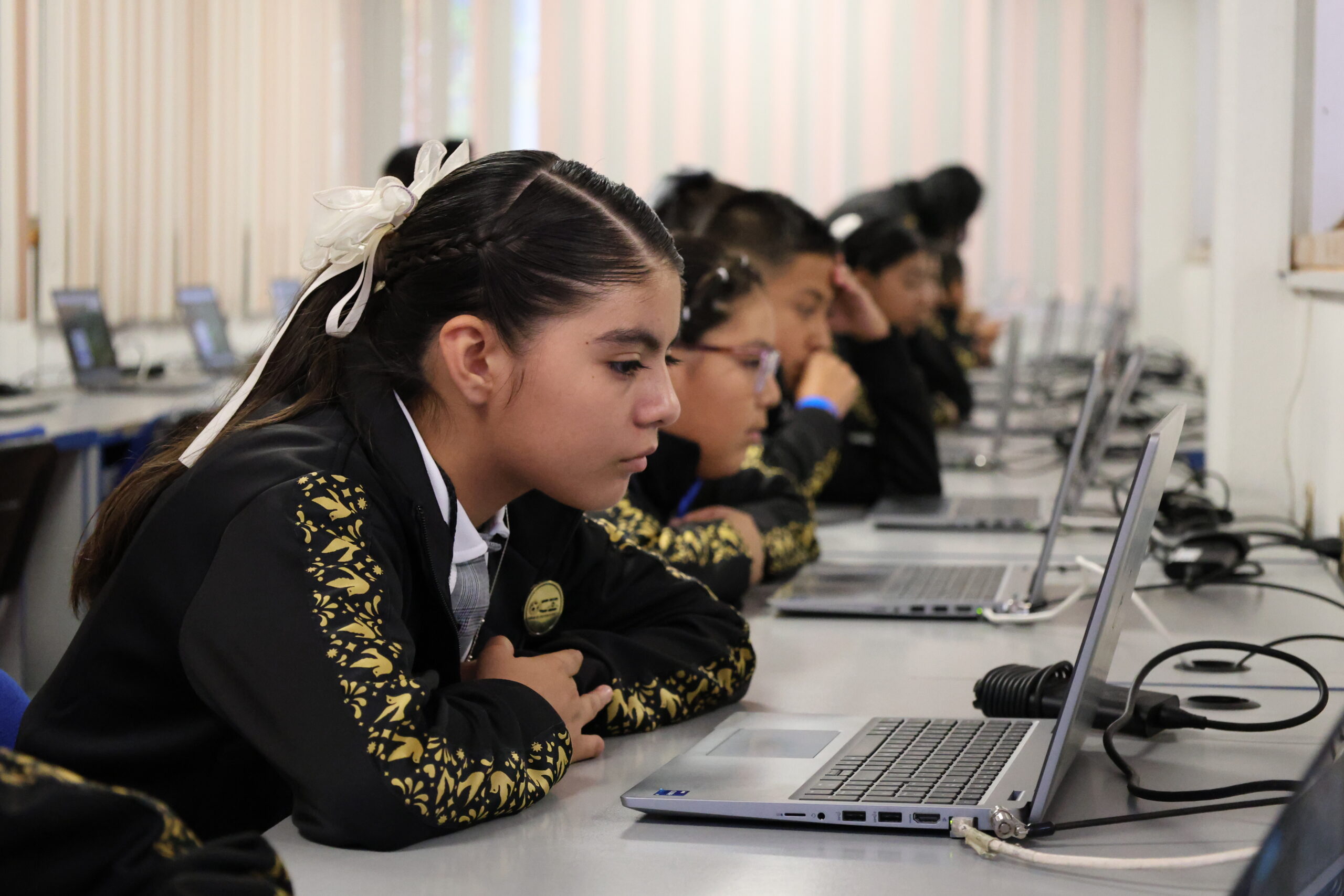 Realiza IHE etapa estatal de la Olimpiada del Conocimiento Infantil 2026