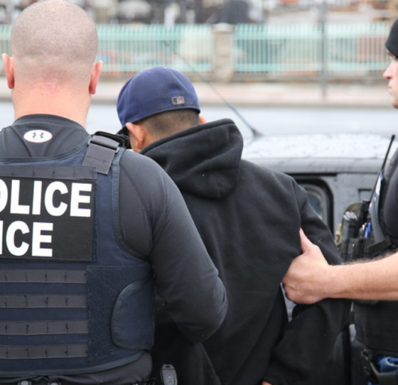 Registran 52 muertes de migrantes bajo custodia del ICE durante segundo mandato de Trump