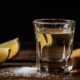 Cofepris alerta por falsificación y adulteración de tequila Gran Centenario Añejo