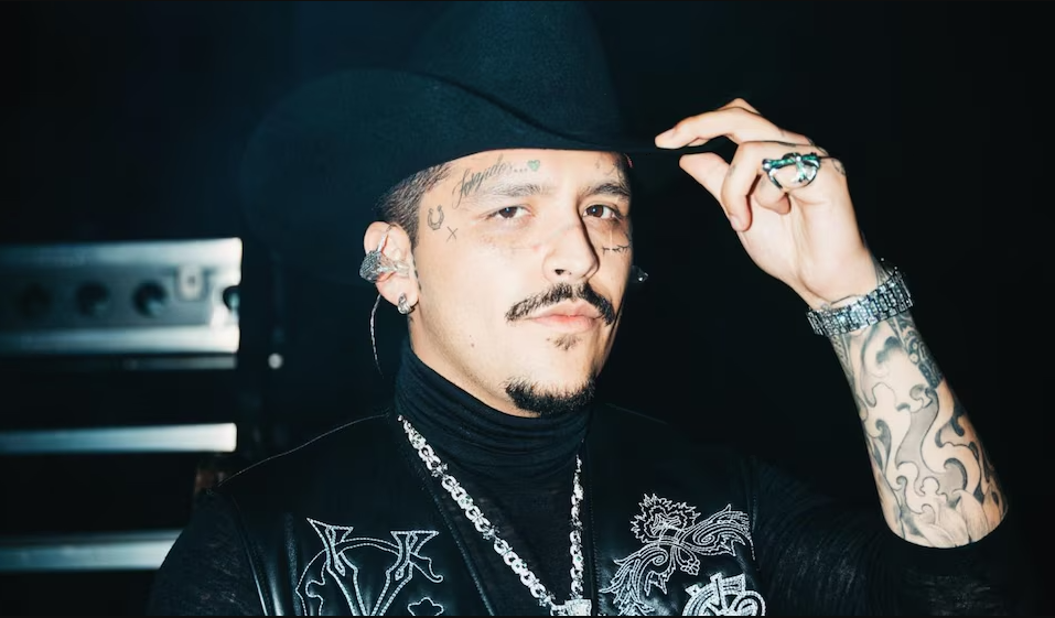 Colectivos feministas cuestionan participación de Christian Nodal en el Festival Internacional del Globo 2026
