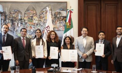 SEP entrega nombramientos a nuevos integrantes de la CAAD