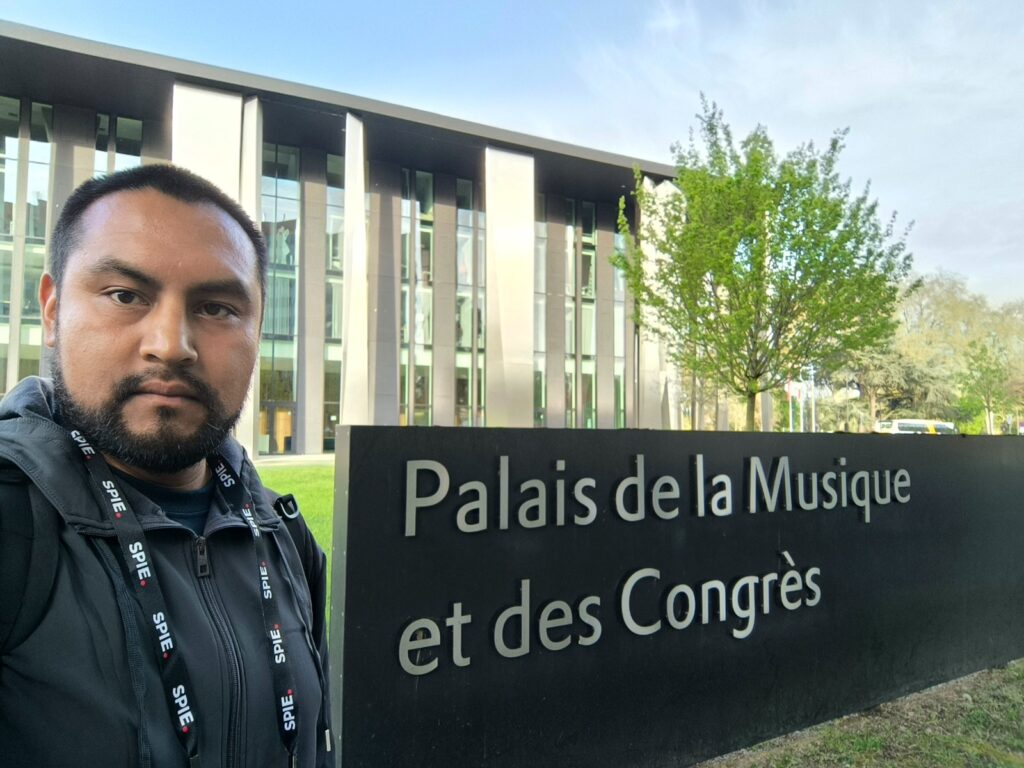Investigador de la UPT presenta estudio sobre termografía mamaria en Francia