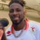 Julián Quiñones convive con aficionados durante sus vacaciones en Los Cabos