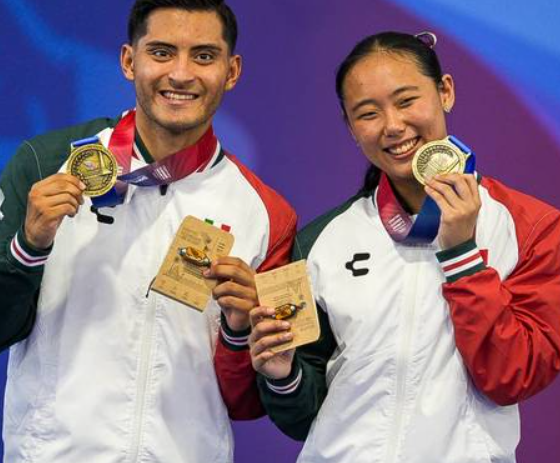 México conquista oro en pareja mixta freestyle de taekwondo poomsae en Santo Domingo 2026