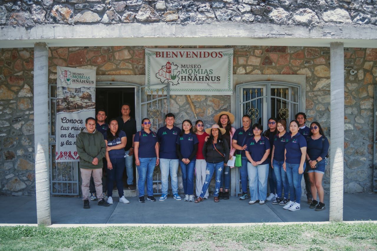 Participan estudiantes de UTVM en proyecto turístico para Tasquillo
