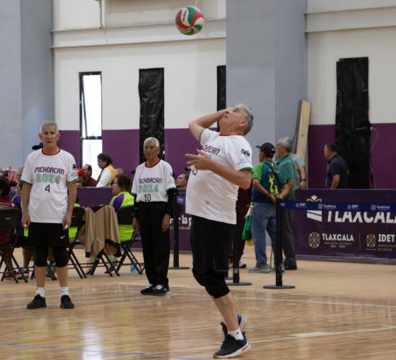 CONADE y SNDIF fortalecen acciones para impulsar el deporte en adultos mayores