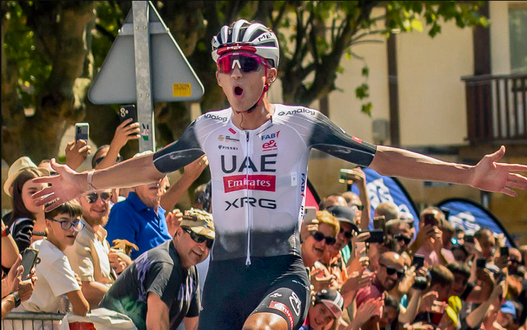 Isaac del Toro se corona campeón de la Vuelta a Alemania