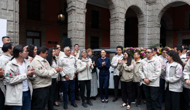 Presentan Olinia Carga, minivehículo eléctrico mexicano para impulsar la electromovilidad