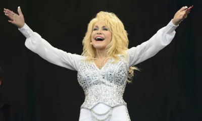 Aeropuerto de Nashville inicia proceso para honrar a Dolly Parton con su nombre