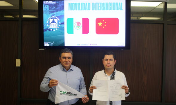 Docente de la UTSH participa en seminario internacional en China