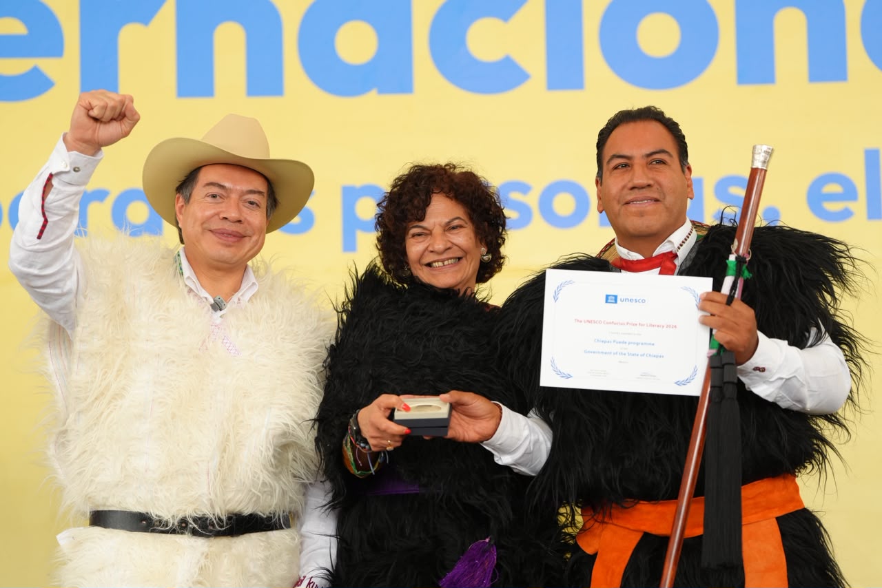 Alfabetización, una acción de justicia, equidad y amor: Mario Delgado