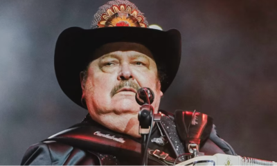 Concluye abruptamente el concierto de despedida de Ramón Ayala en la Plaza de Toros México