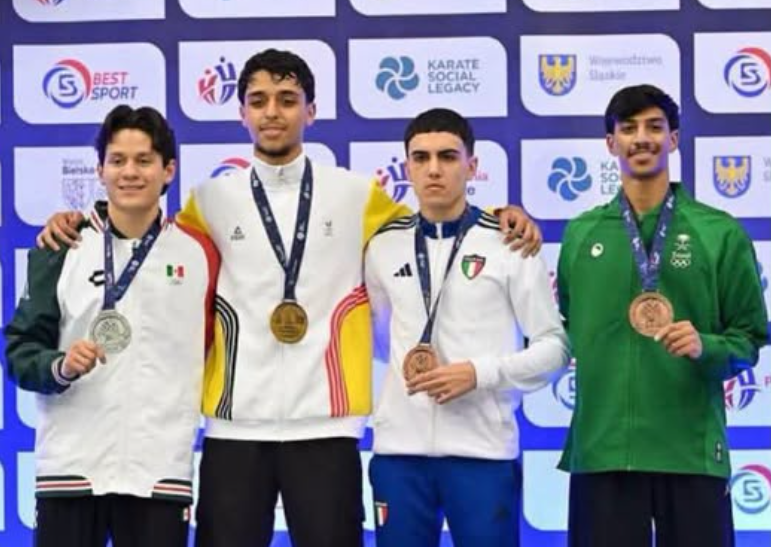 Daniel Alejandro Cruz conquista plata en el Mundial Juvenil de Karate en Polonia