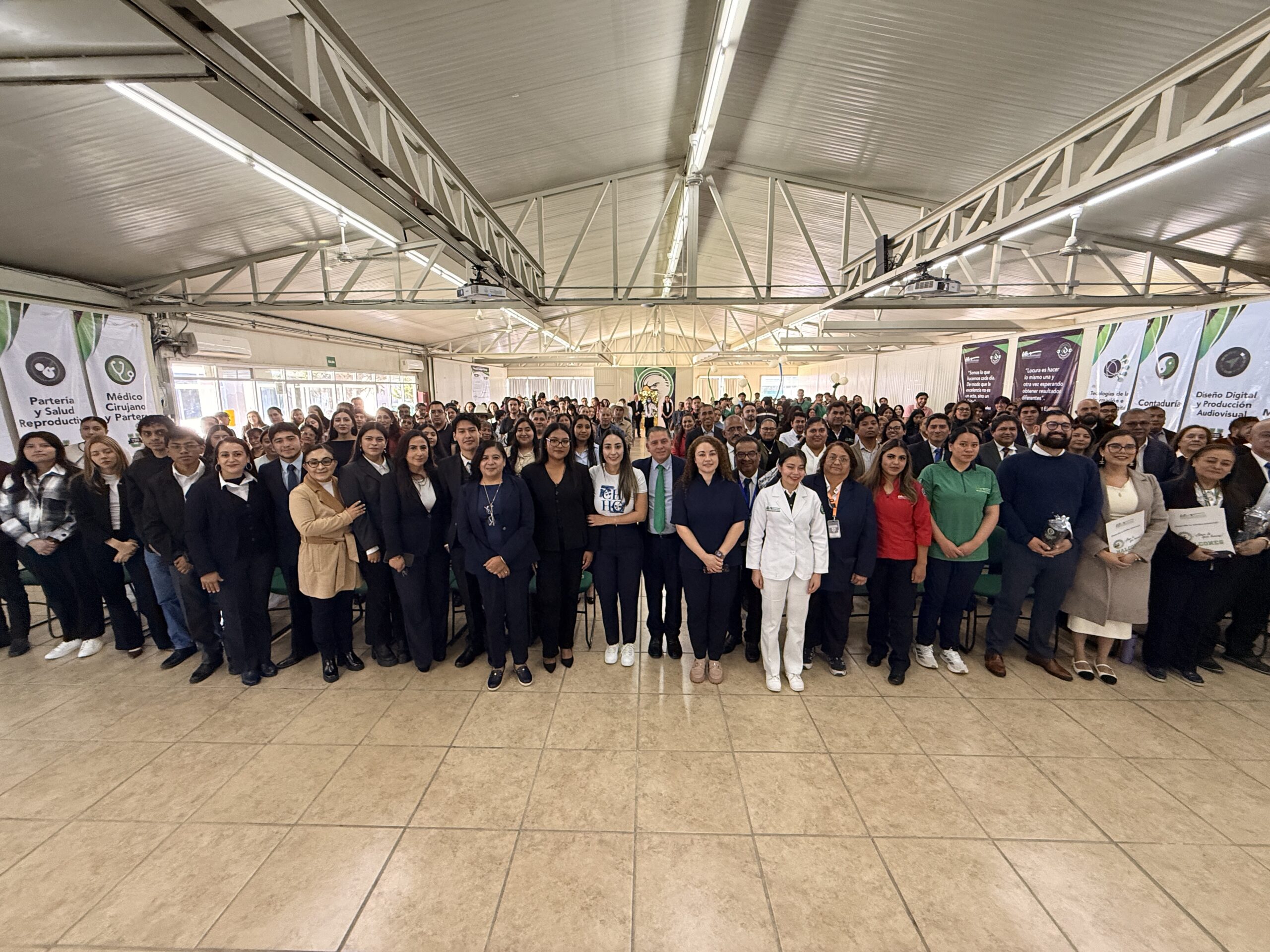 Reconoce UTEC talento académico, científico y deportivo