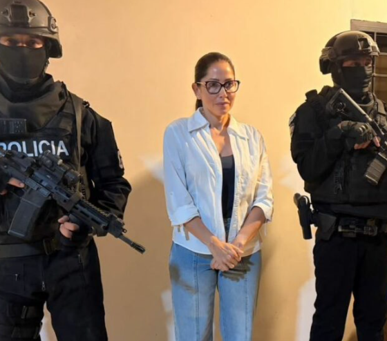 Revolución Ciudadana denuncia incomunicación de Luisa González tras su detención en Ecuador